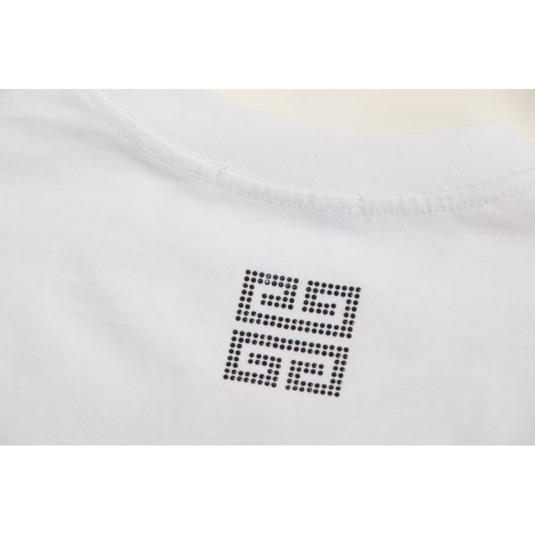 2025FW 半袖Tシャツ GIVENCHY ジバンシィ コピー 最新作登場 - 画像 (8)