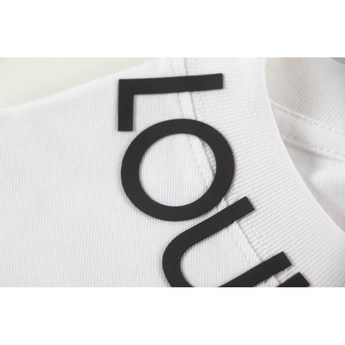 2025FW 半袖Tシャツ LOUIS VUITTON ルイヴィトン コピー 視線を集める - 画像 (8)