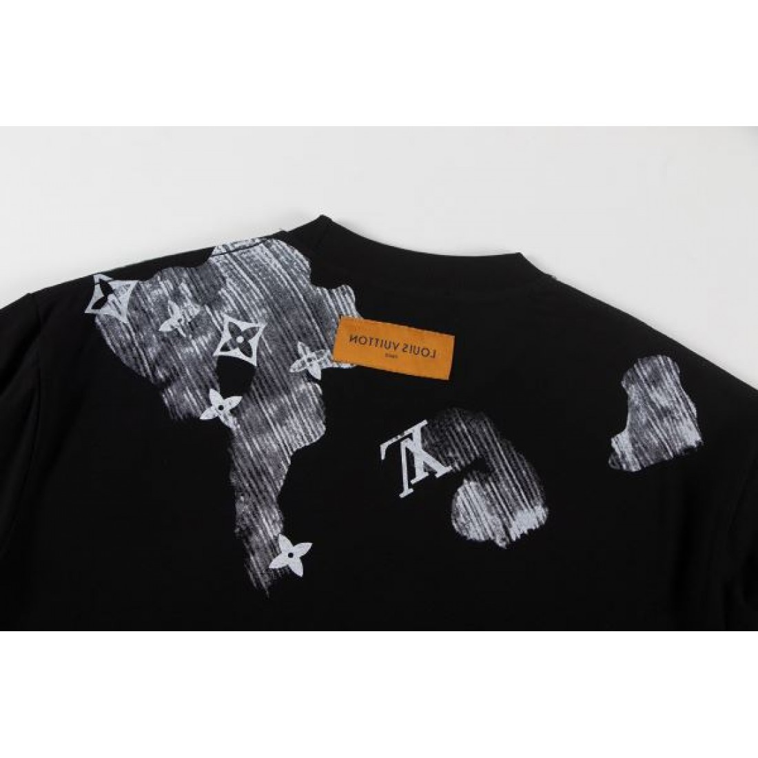 2025FW 半袖Tシャツ LOUIS VUITTON ルイヴィトン コピー スタイリッシュな逸品 - 画像 (6)