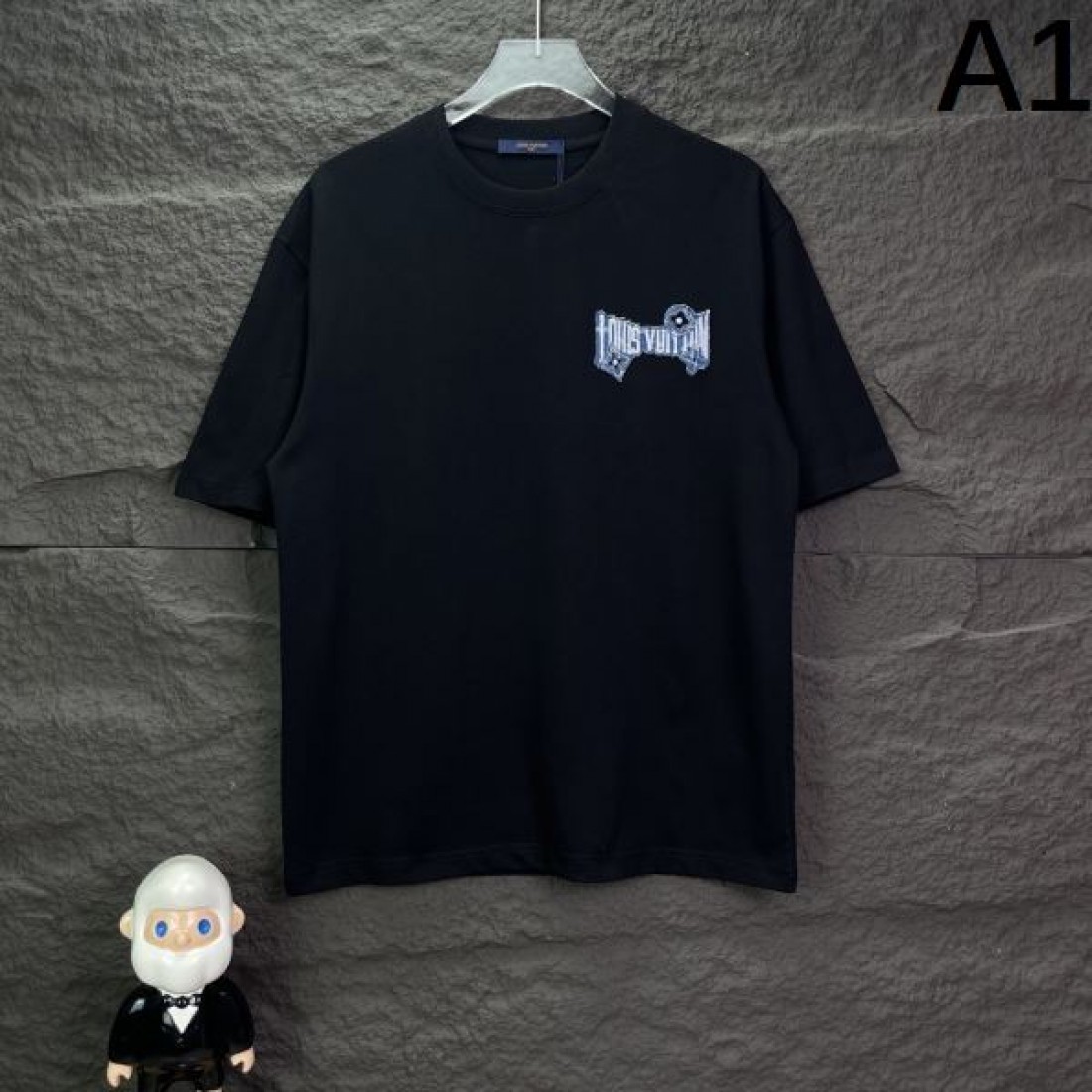 2025FW 半袖Tシャツ LOUIS VUITTON ルイヴィトン コピー 大胆なデザイン