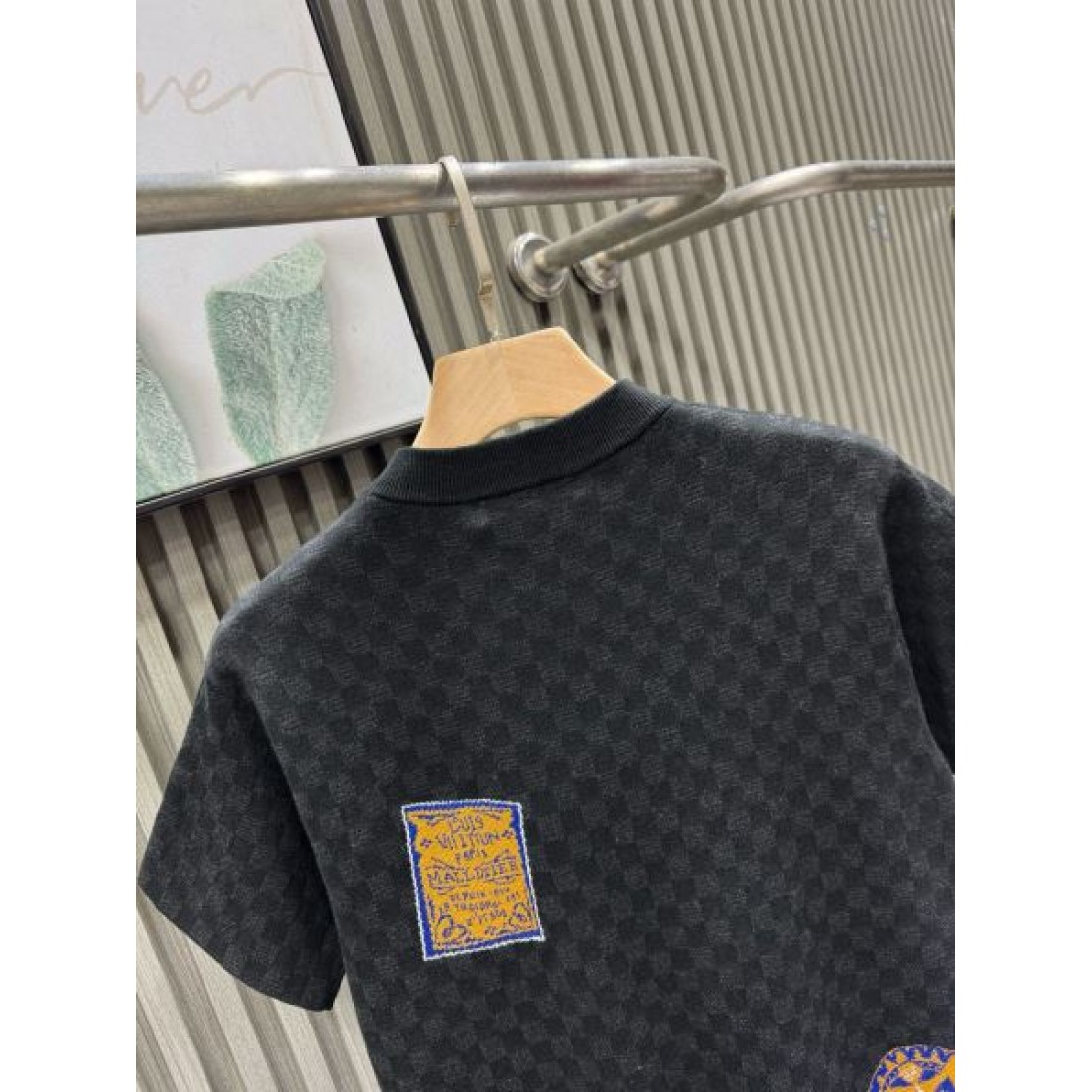 2025FW 半袖Tシャツ LOUIS VUITTON ルイヴィトン コピー 一目惚れアイテム - 画像 (5)