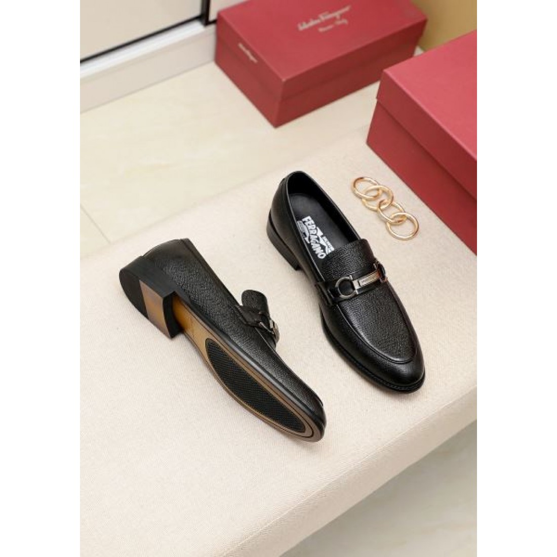 FERRAGAMO サルヴァトーレ フェラガモ 着心地が魅力 2024SS メンズ用 ビジネスシューズ - 画像 (7)