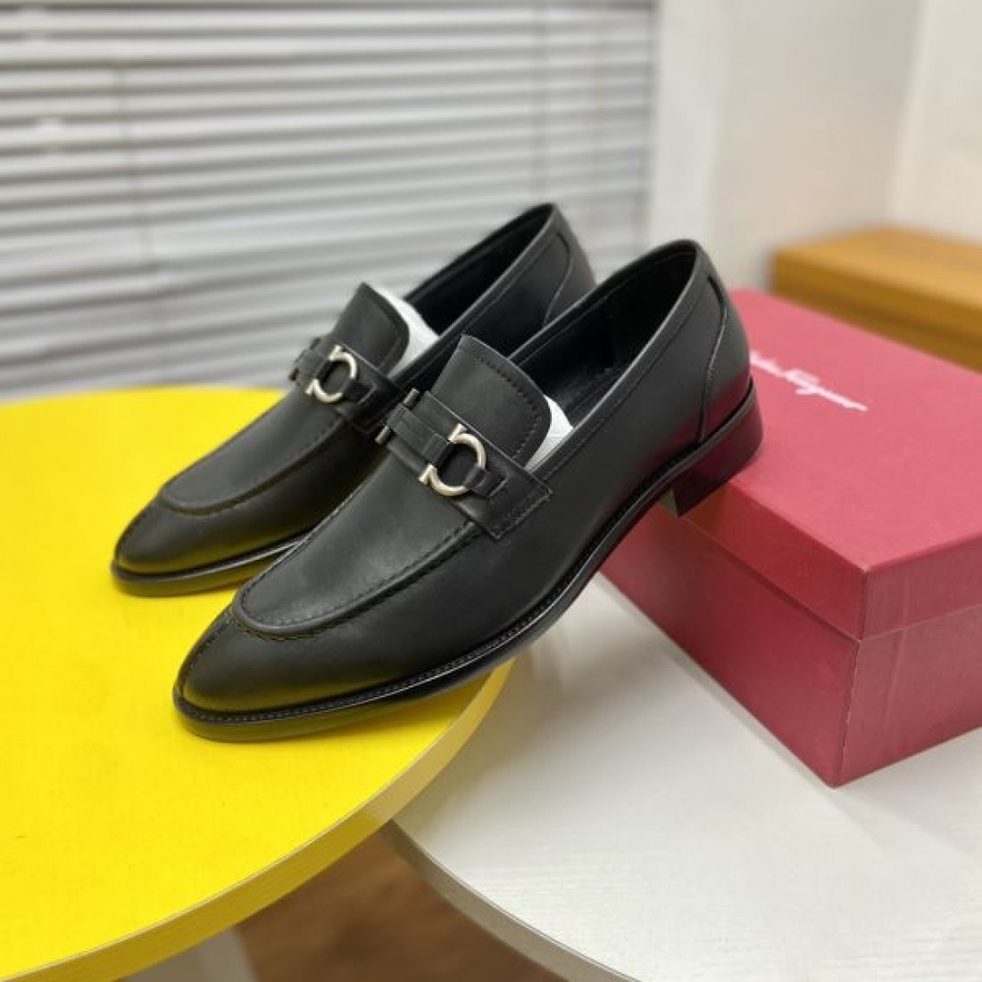 FERRAGAMO サルヴァトーレ フェラガモ 夏季大活躍 2024SS メンズ用 ビジネスシューズ - 画像 (7)