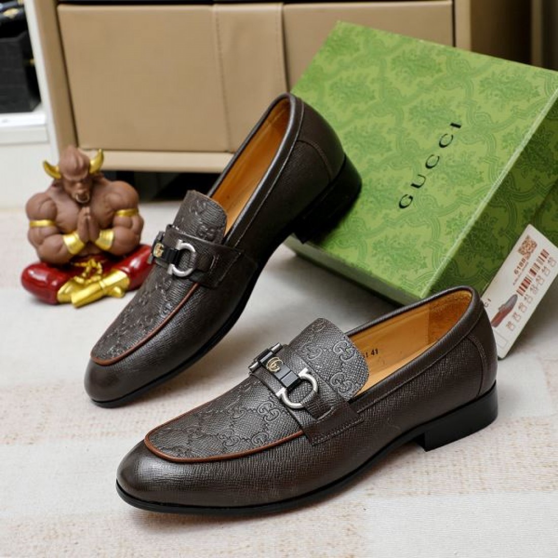 おしゃれの幅が広がり GUCCI グッチ 2024SS メンズ用 ビジネスシューズ - 画像 (7)