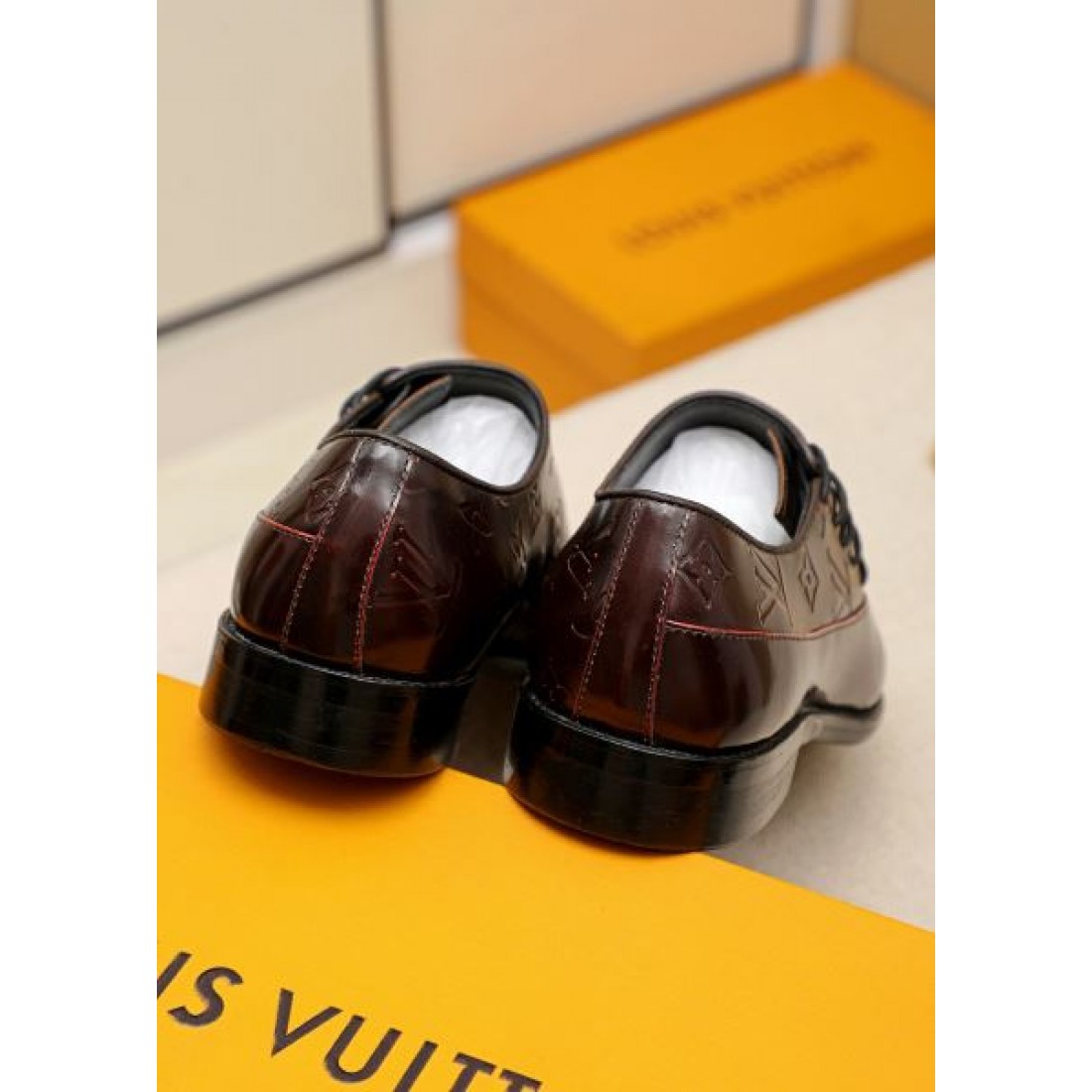 LOUIS VUITTON ルイヴィトン 個性的なデザイン 2024SS メンズ用 ビジネスシューズ - 画像 (10)