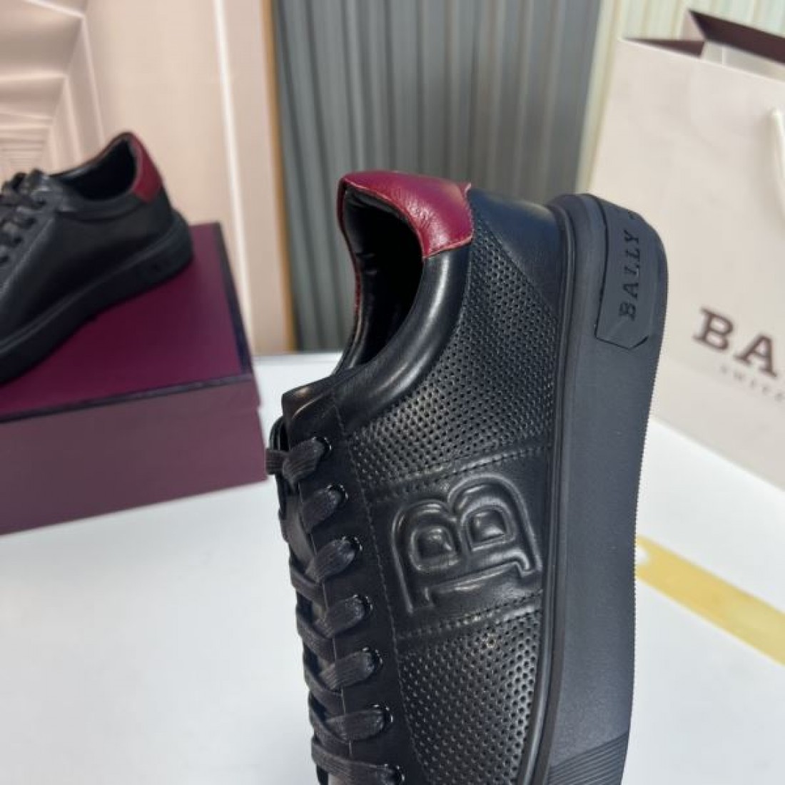 BALLY バリー インパクト抜群のデザイン 2024SS メンズ用 カジュアルシューズ - 画像 (9)