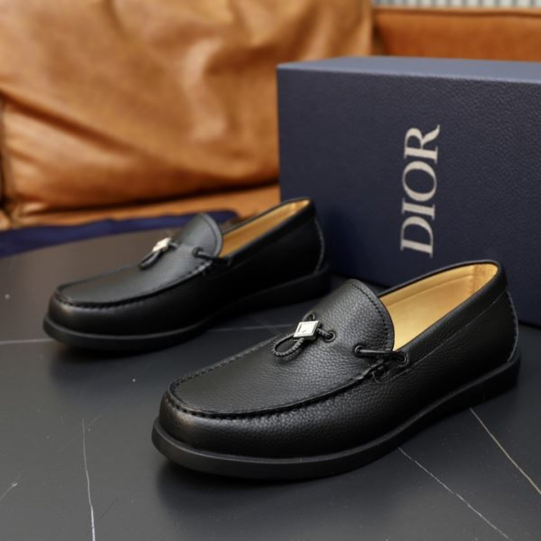 DIOR ディオール 大人な印象が溢れ出る 2024SS メンズ用 カジュアルシューズ - 画像 (10)