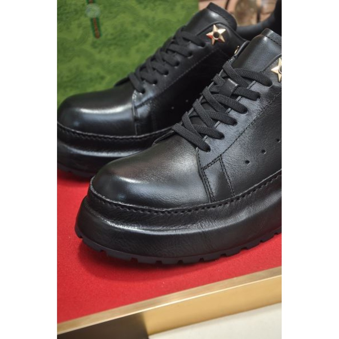 GUCCI グッチ 少量入荷☆限定モデル 2024SS メンズ用 カジュアルシューズ - 画像 (9)