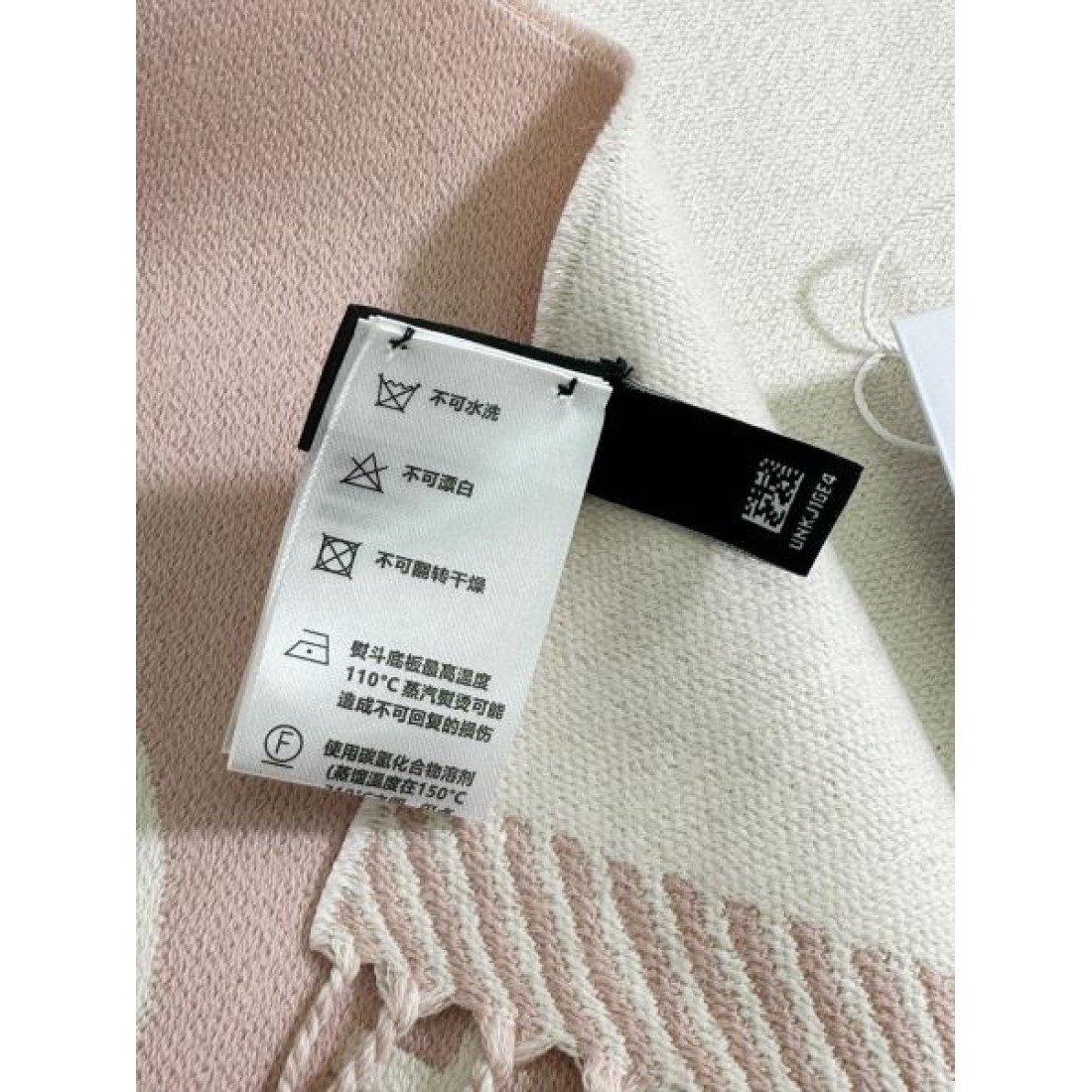 2024FW スカーフ CHANEL シャネル キレイめな印象を与えてくれ - 画像 (10)