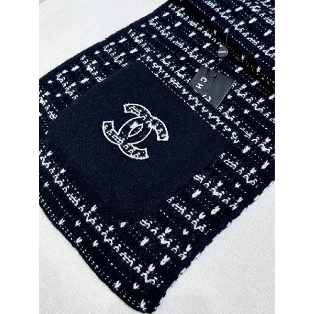 2024FW スカーフ CHANEL シャネル 主役になる個性的なアイテム - 画像 (8)