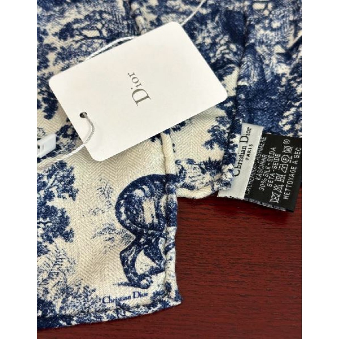 2024FW スカーフ DIOR ディオール 秋冬ファショントレンドアイテム - 画像 (9)