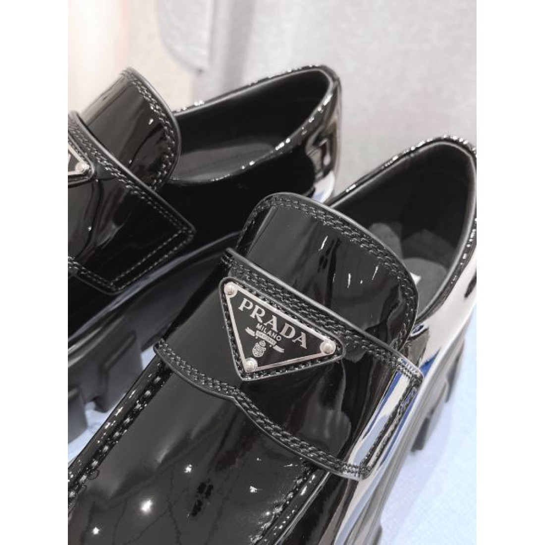 2024SS 断然オススメな人気新作 PRADA プラダ レディース用 カジュアルシューズ - 画像 (9)