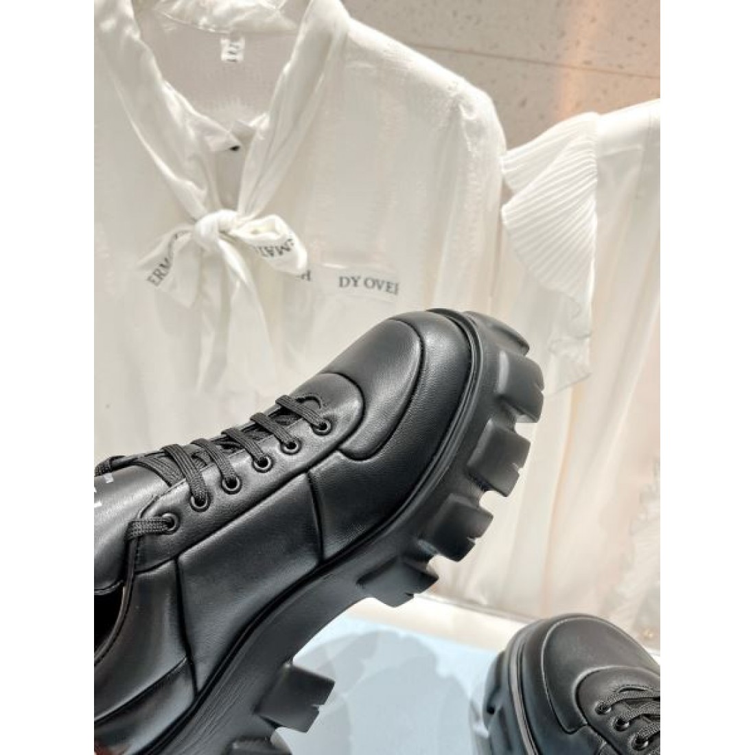 2024SS 遊び心が溢れるアイテム PRADA プラダ レディース用 カジュアルシューズ - 画像 (8)