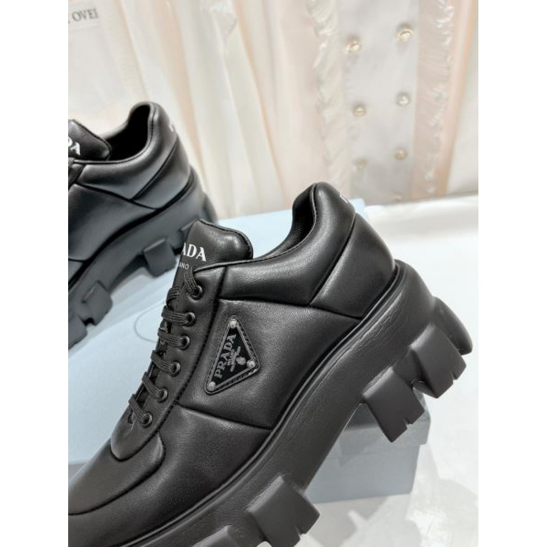 2024SS 遊び心が溢れるアイテム PRADA プラダ レディース用 カジュアルシューズ - 画像 (9)