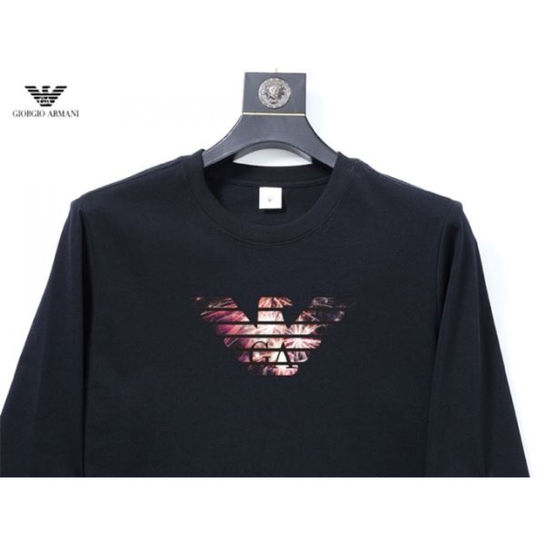2024FW ARMANI アルマーニ 今秋のお気に入りスタイル 長袖Tシャツ - 画像 (5)