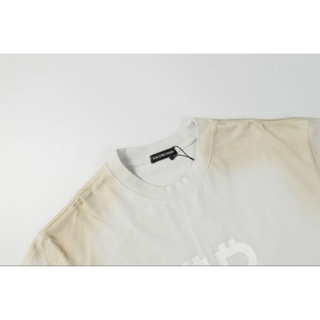 2024SS 意外と相性がいい BALENCIAGA バレンシアガ 半袖Tシャツ - 画像 (4)