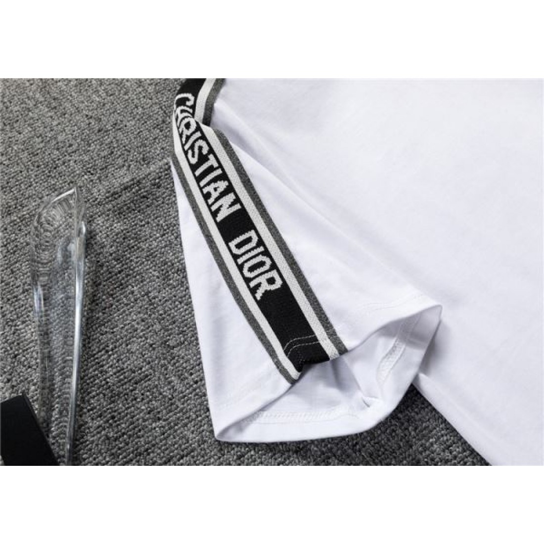 2024SS 今夏のお気に入りスタイル DIOR ディオール 半袖Tシャツ - 画像 (7)