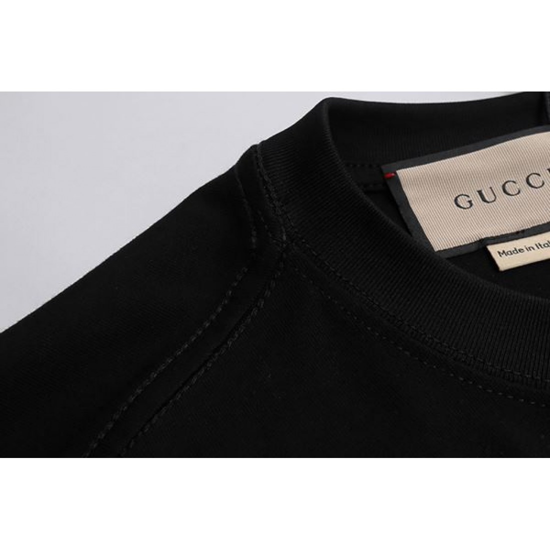 2024SS トレンドを追求した新作 GUCCI グッチ 半袖Tシャツ - 画像 (5)