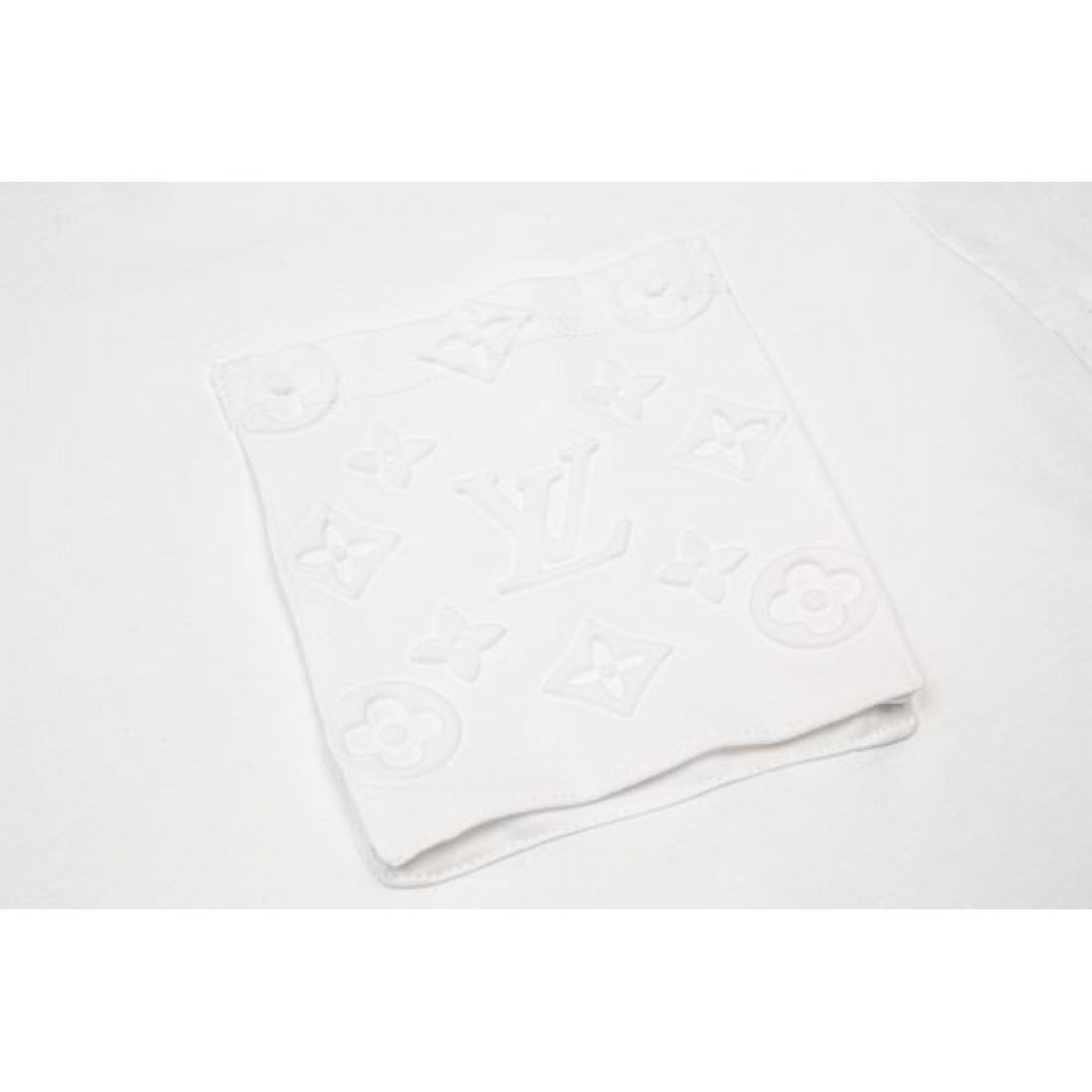 2024SS 最新で一目惚れ LOUIS VUITTON ルイヴィトン メンズ用 半袖Tシャツ - 画像 (5)