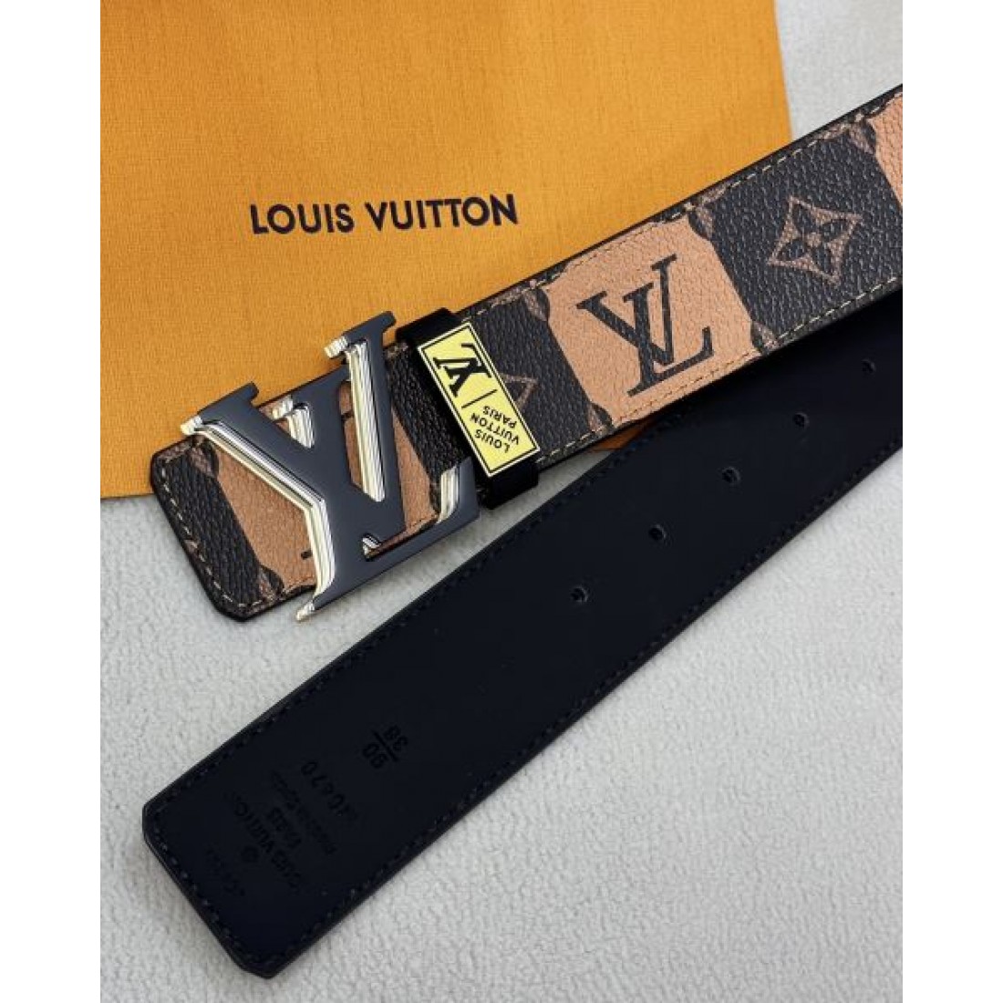 2024FW LOUIS VUITTON ルイヴィトン 新作限定版プリント ベルト - 画像 (10)
