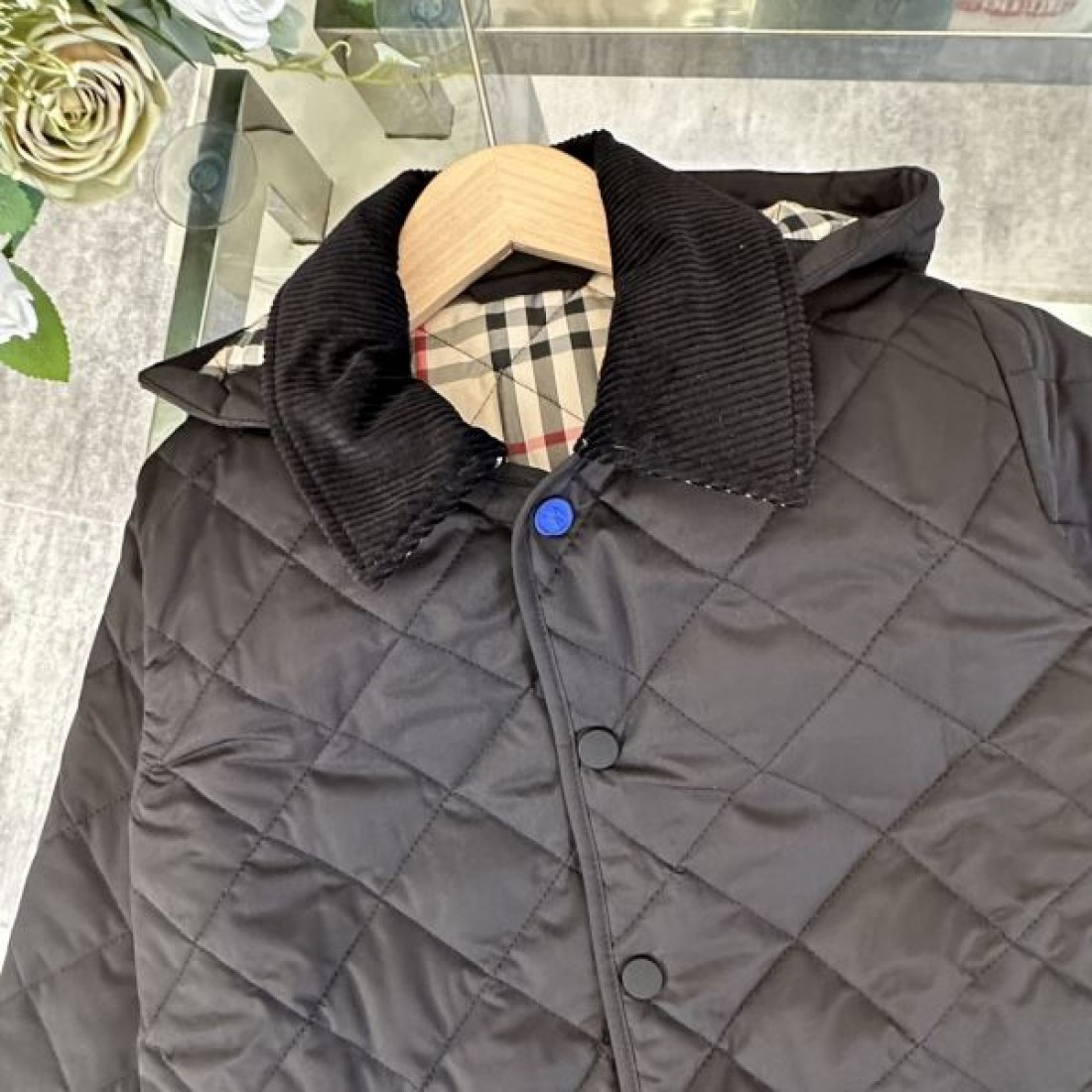 2024FW 綿入れ BURBERRY バーバリー 主張性が優れた新作 - 画像 (8)