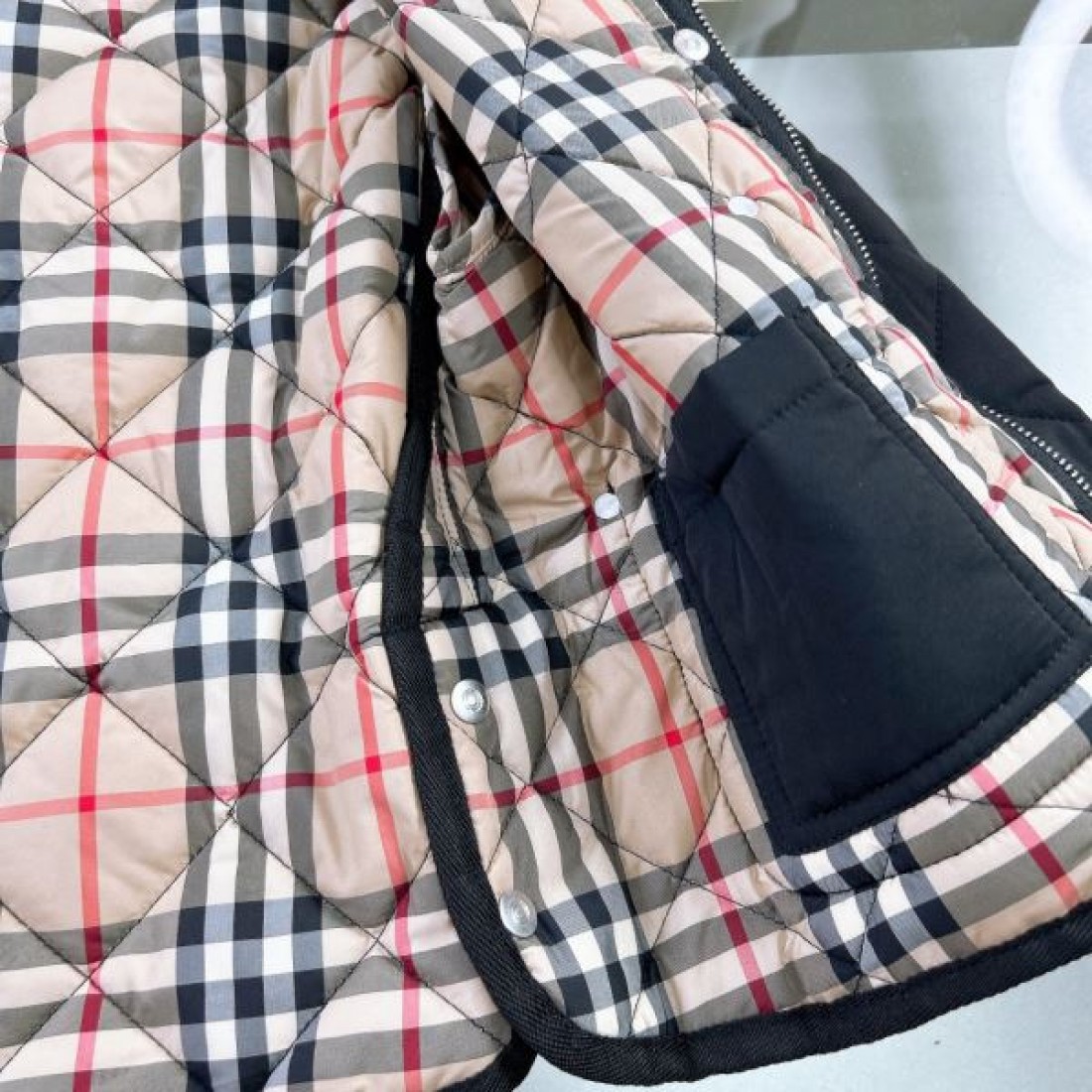 2024FW 綿入れ BURBERRY バーバリー トレンドの最先端に - 画像 (11)