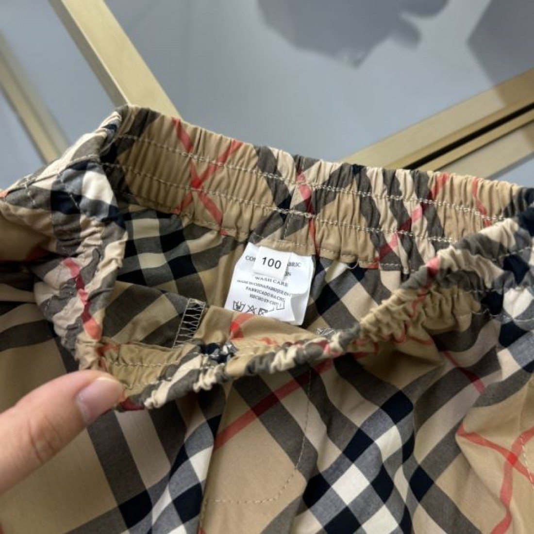 2024FW カジュアルパンツ BURBERRY バーバリー 希少！取り扱い店舗限定 - 画像 (9)