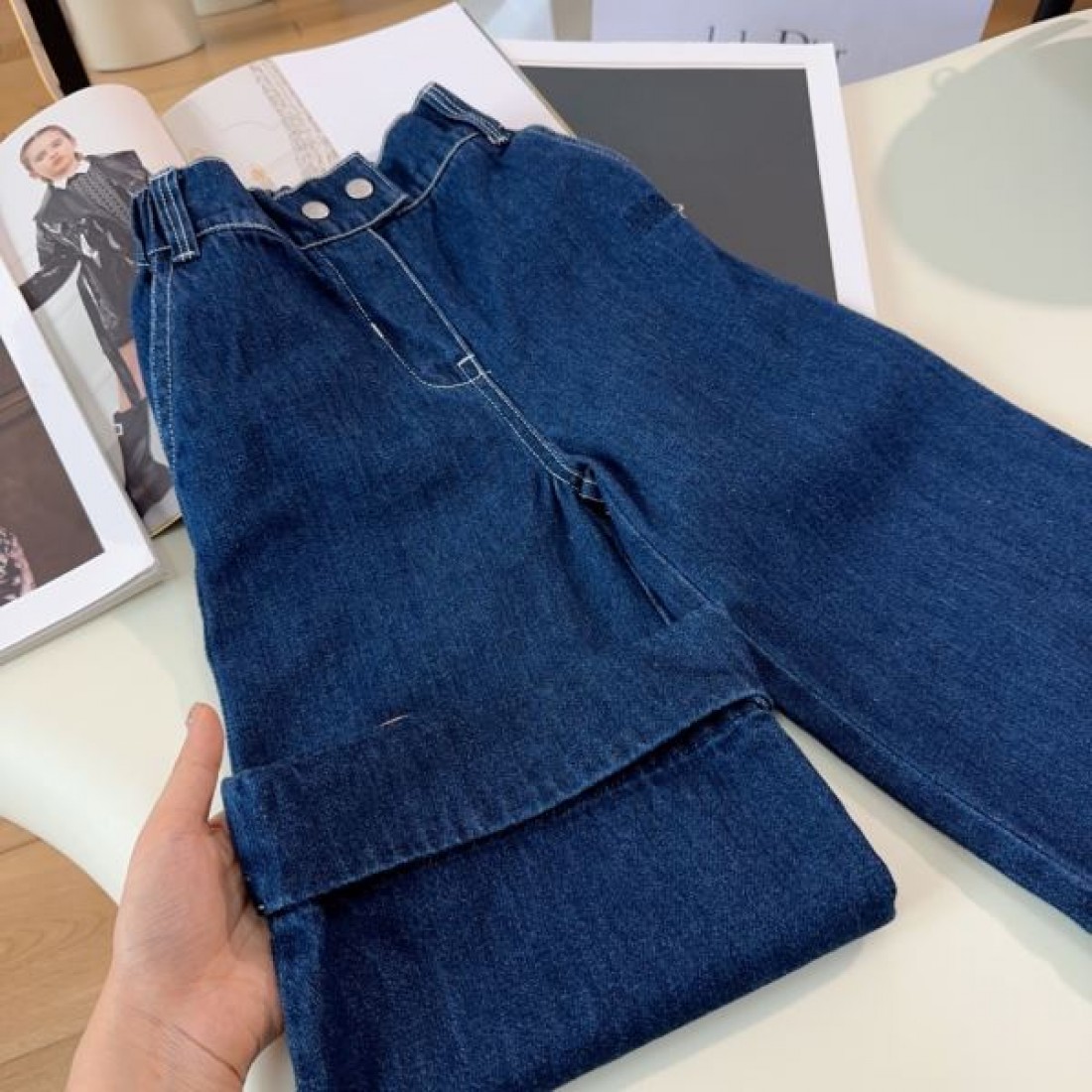 2024FW ジーパン DIOR ディオール 今っぽいスタイルに決まる - 画像 (6)