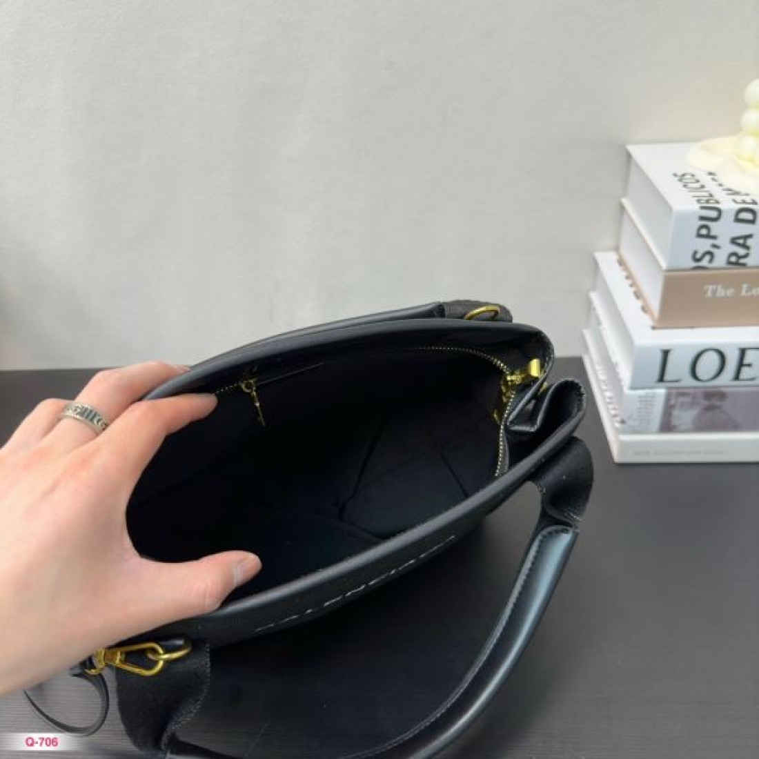 超レアな入手困難品 2024SS トートバッグ BALENCIAGA バレンシアガ - 画像 (10)