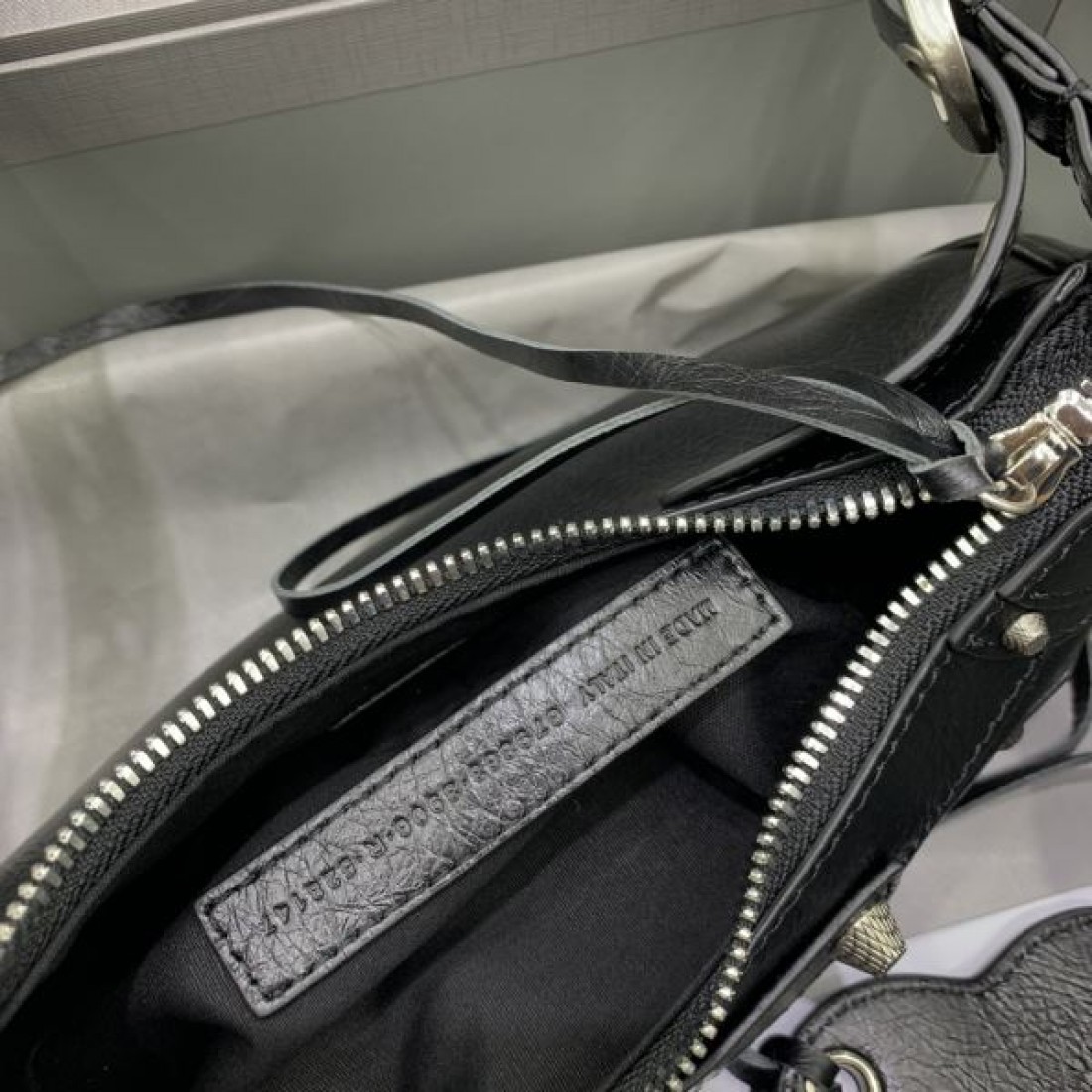 デザイン高い 2024SS トートバッグ BALENCIAGA バレンシアガ - 画像 (9)