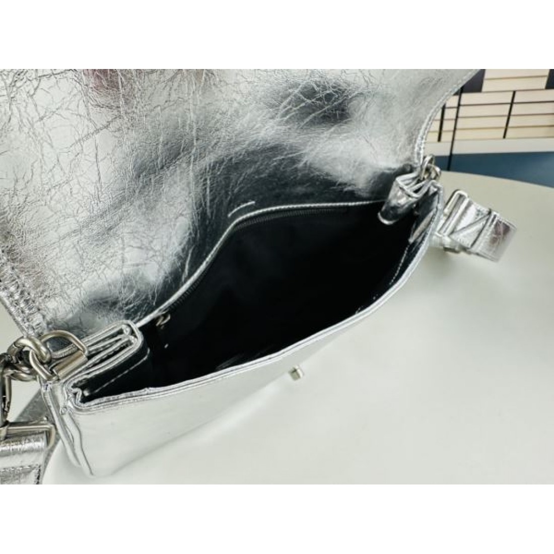 2024SS 夏気分を盛り上げる BALENCIAGA バレンシアガ トートバッグ - 画像 (9)