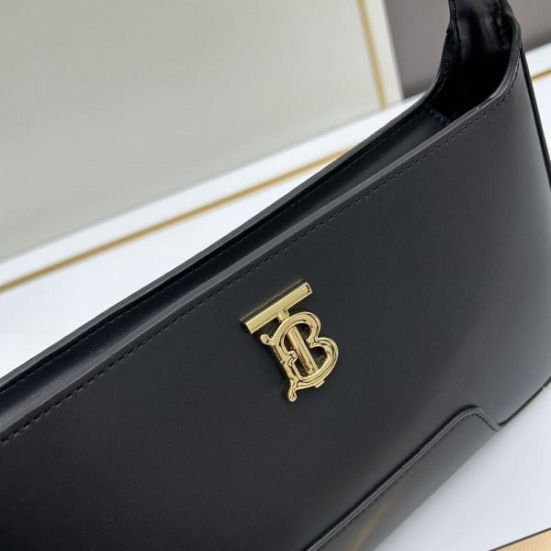 鮮やかな春夏らしい 2024SS トートバッグ BURBERRY バーバリー - 画像 (8)