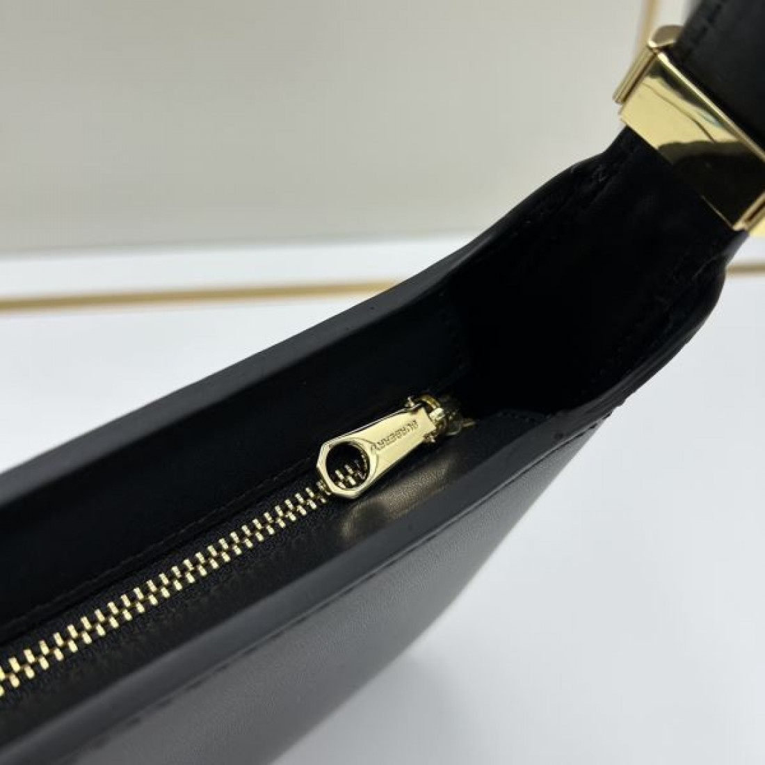 鮮やかな春夏らしい 2024SS トートバッグ BURBERRY バーバリー - 画像 (9)