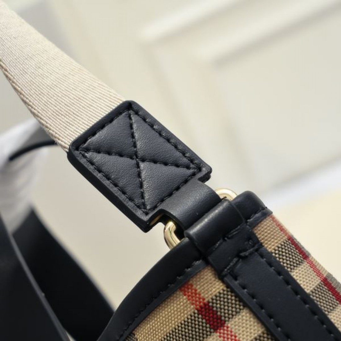 2024SS トレンド感たっぷり BURBERRY バーバリー トートバッグ - 画像 (8)