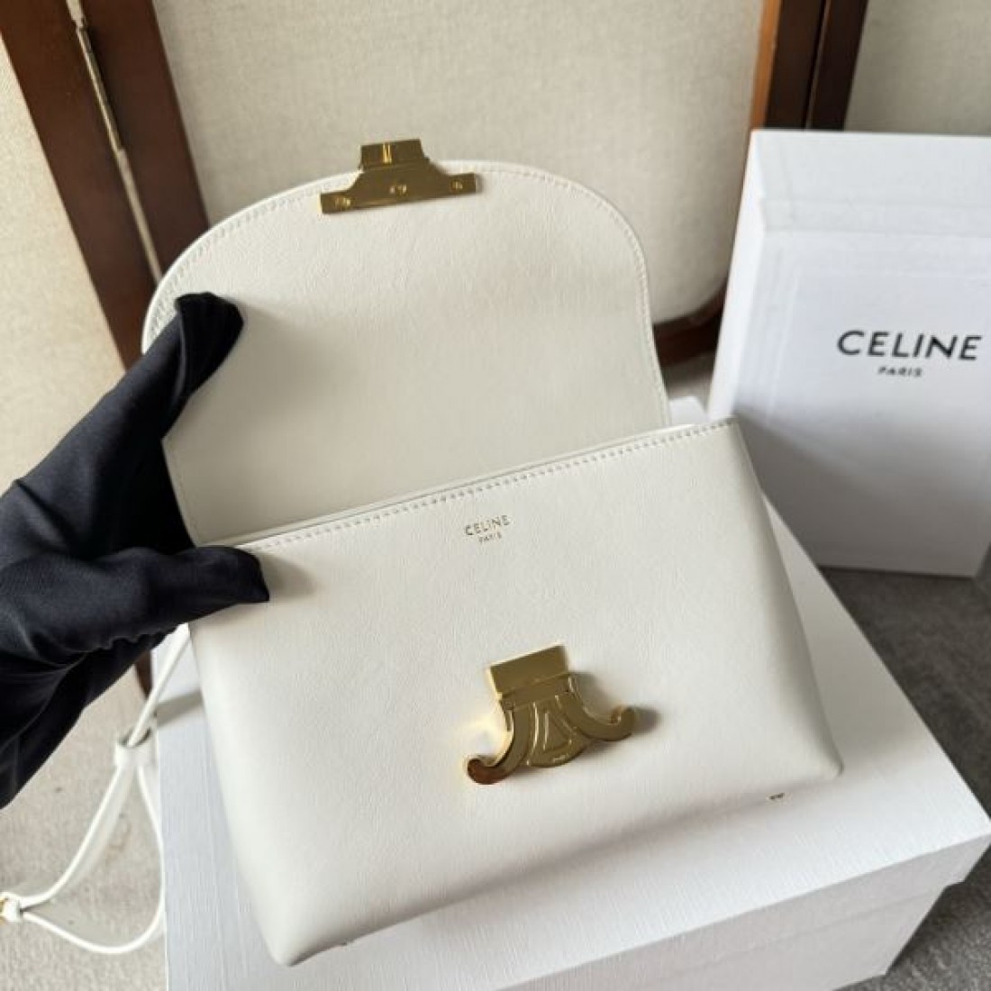 CELINE セリーヌ 2024FW 秋冬の限定コレクション トートバッグ - 画像 (8)