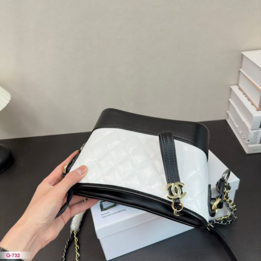 人気のオシャレものから 2024SS トートバッグ CHANEL シャネル - 画像 (7)