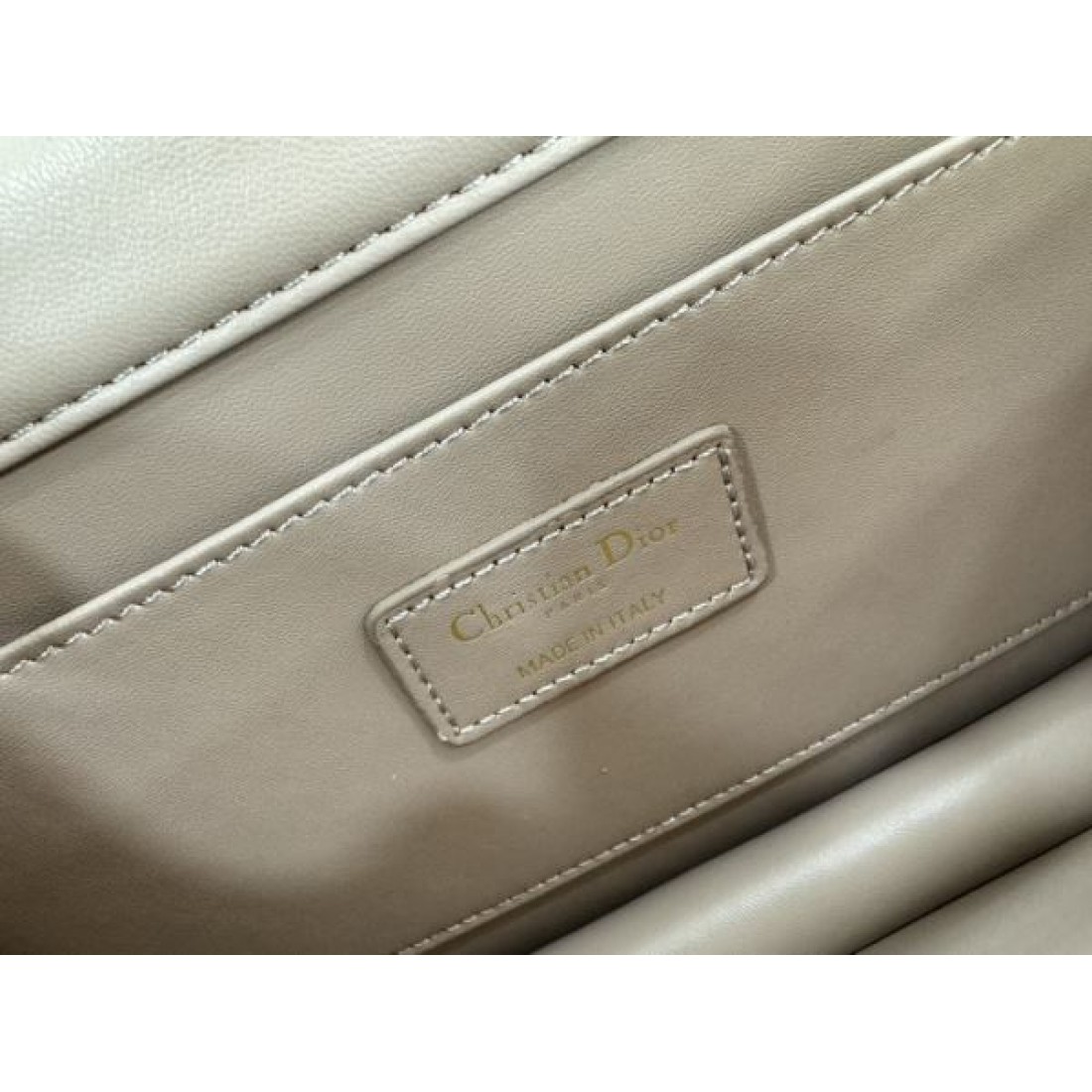 2024SS 夏先にはもってこいの色 DIOR ディオール トートバッグ - 画像 (10)