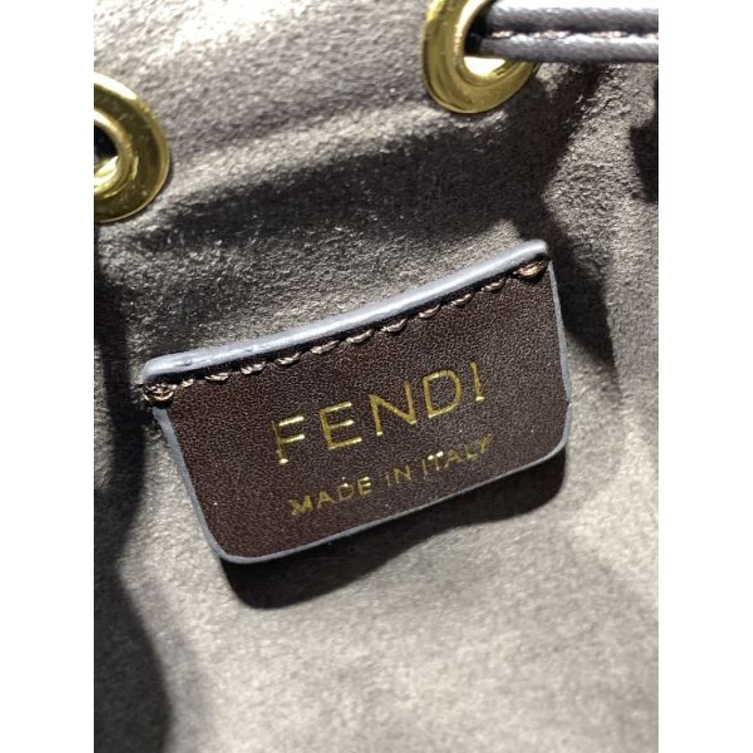 大人の女性にぴったり 2024SS トートバッグ FENDI フェンデイ - 画像 (10)