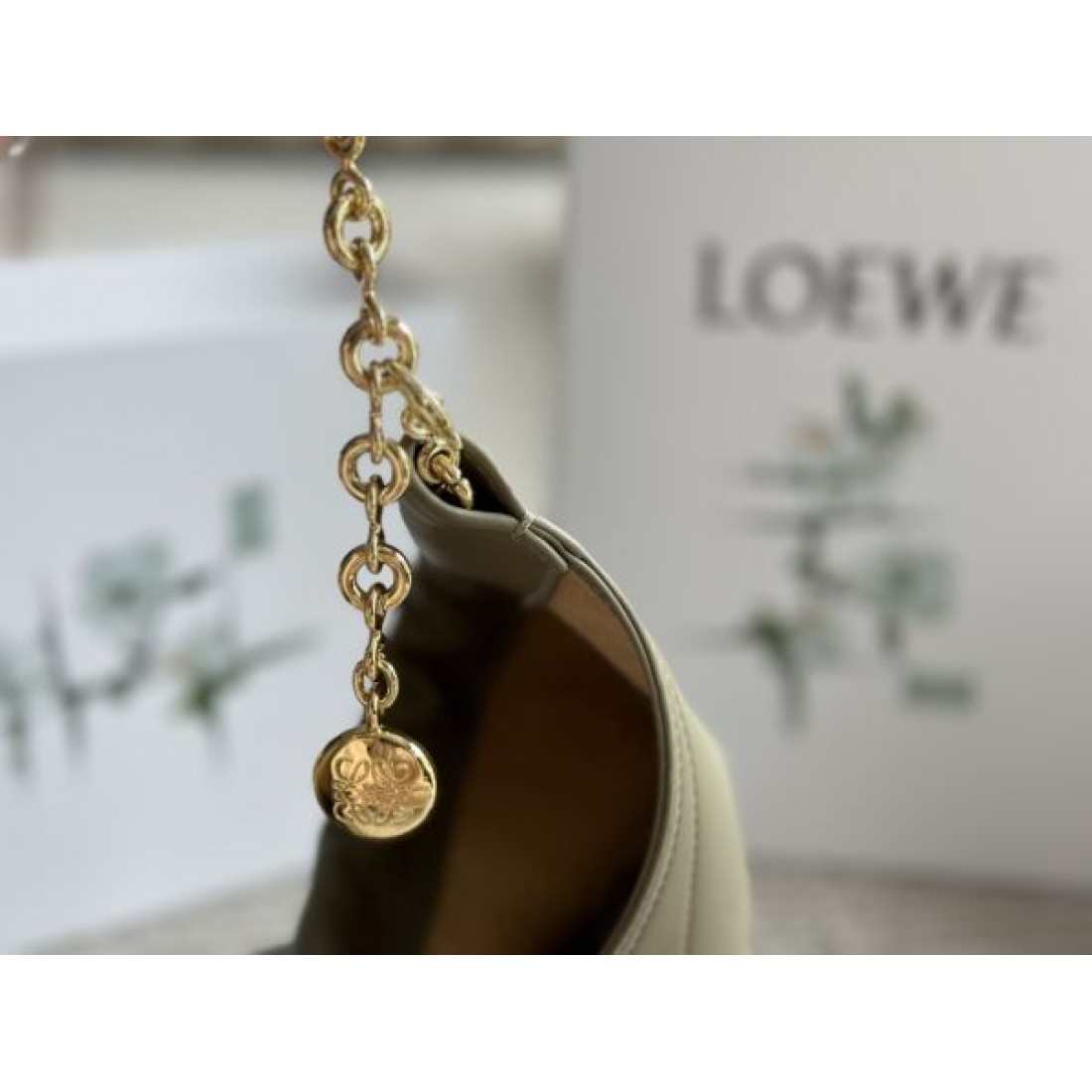 新作限定華やかキュート 2024SS トートバッグ LOEWE ロエベ - 画像 (9)