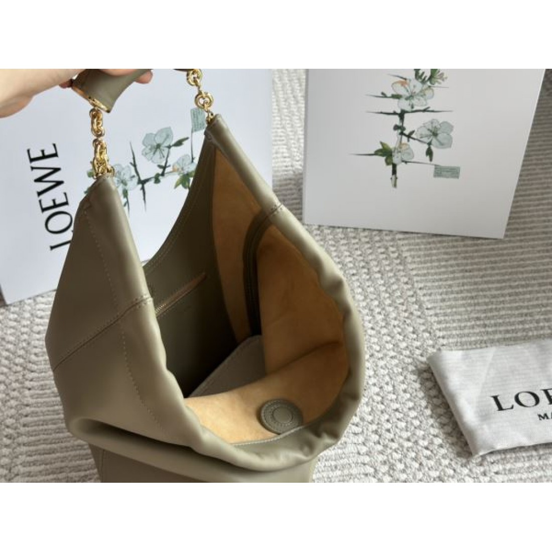 新作限定華やかキュート 2024SS トートバッグ LOEWE ロエベ - 画像 (11)