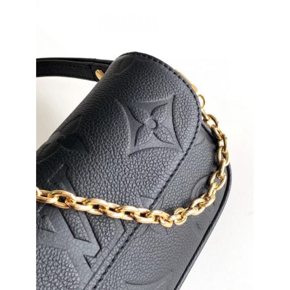 きれいめな印象 2024SS トートバッグ LOUIS VUITTON ルイヴィトン - 画像 (9)