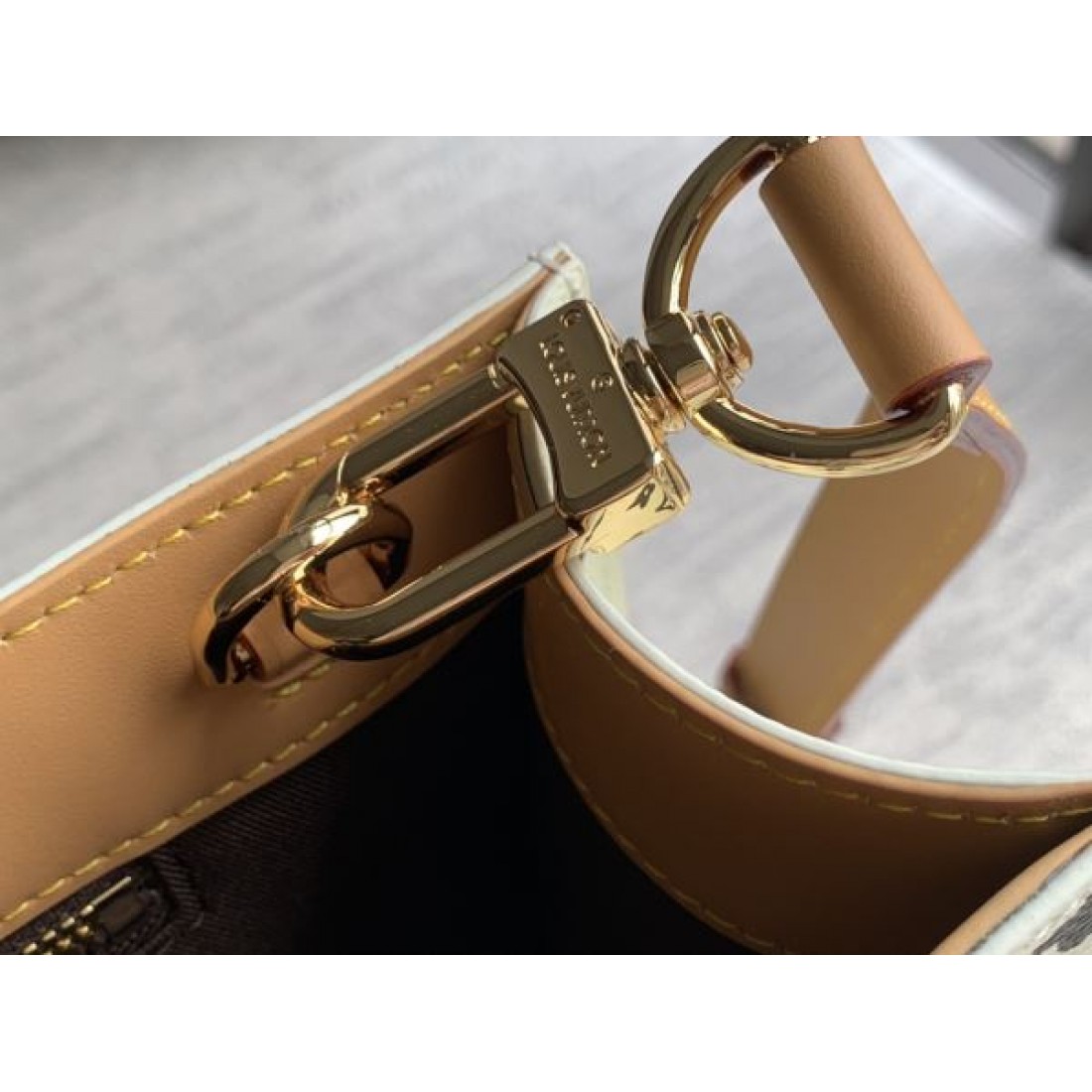 2024SS 最旬のスタイル LOUIS VUITTON ルイヴィトン トートバッグ - 画像 (7)