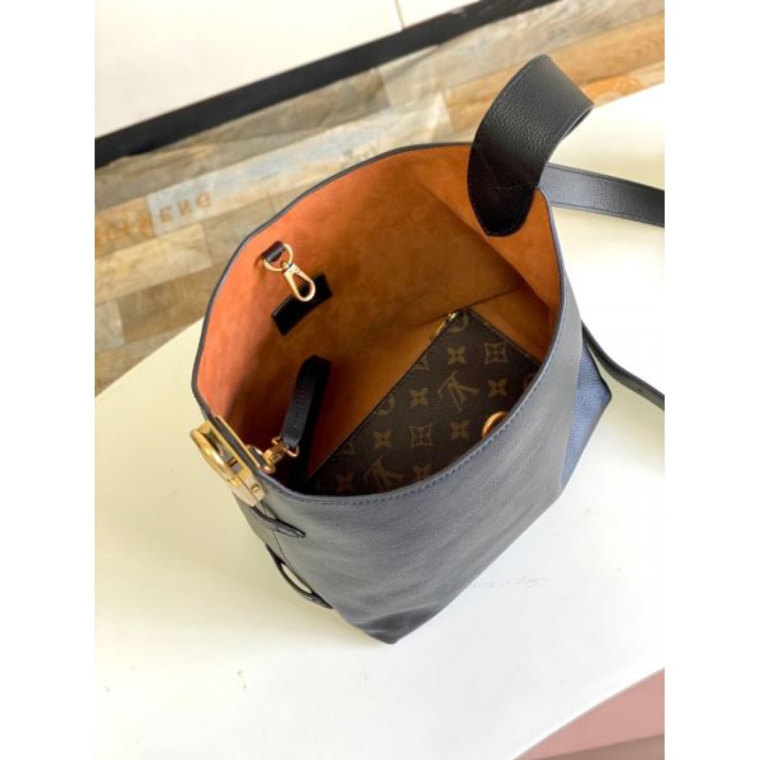 2024SS 注目のポイント LOUIS VUITTON ルイヴィトン トートバッグ - 画像 (7)