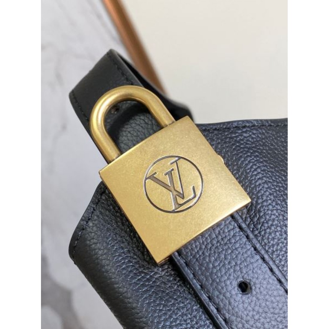 2024SS 注目のポイント LOUIS VUITTON ルイヴィトン トートバッグ - 画像 (8)