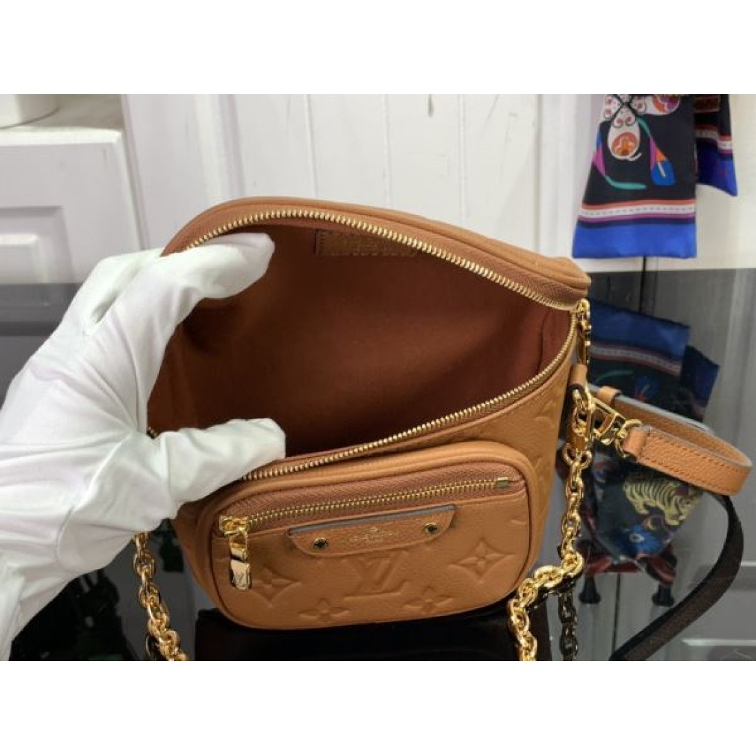 LOUIS VUITTON ルイヴィトン 2024FW 最新アイテム トートバッグ - 画像 (9)