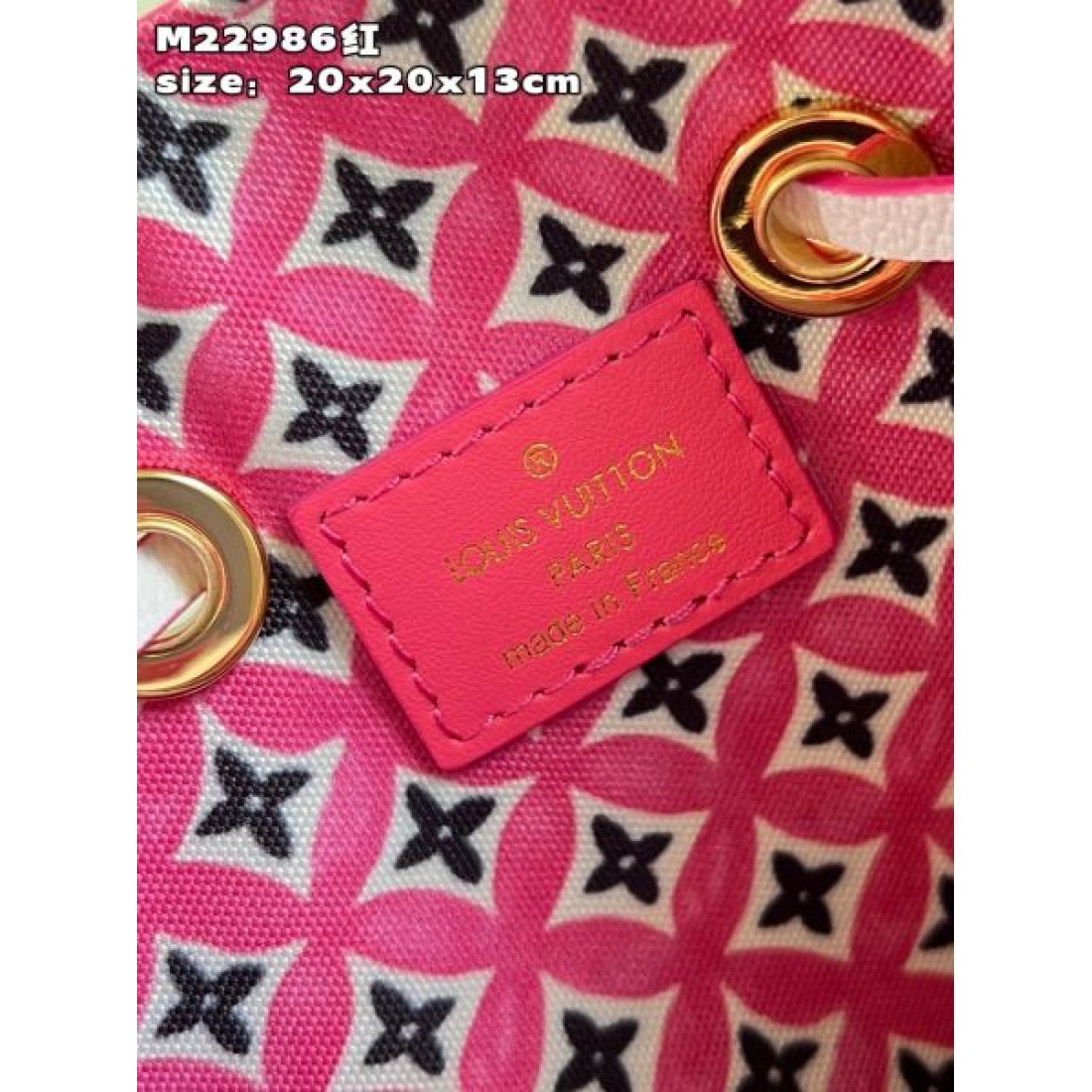 LOUIS VUITTON ルイヴィトン 2024FW 洗練デザイン トートバッグ - 画像 (10)