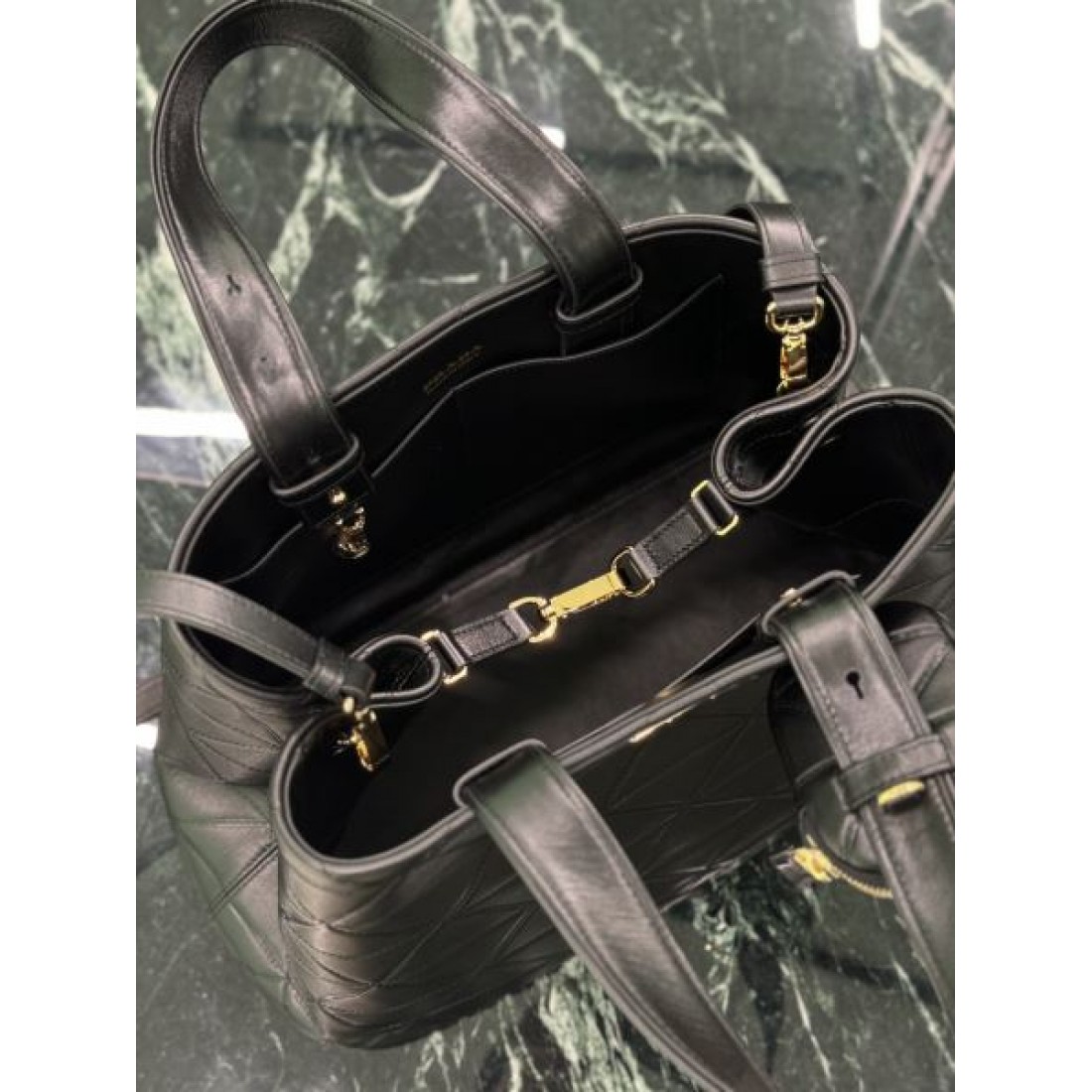 PRADA プラダ 2024FW 大注目国内完売数量限定 トートバッグ - 画像 (9)