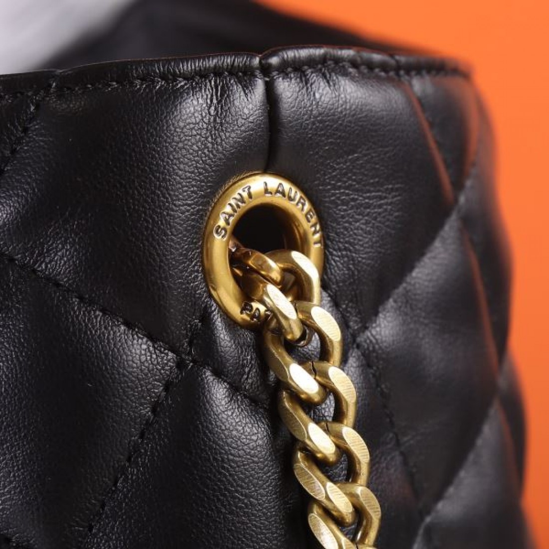 YSL イヴ サンローラン 2024FW 斬新なスタイル トートバッグ - 画像 (7)