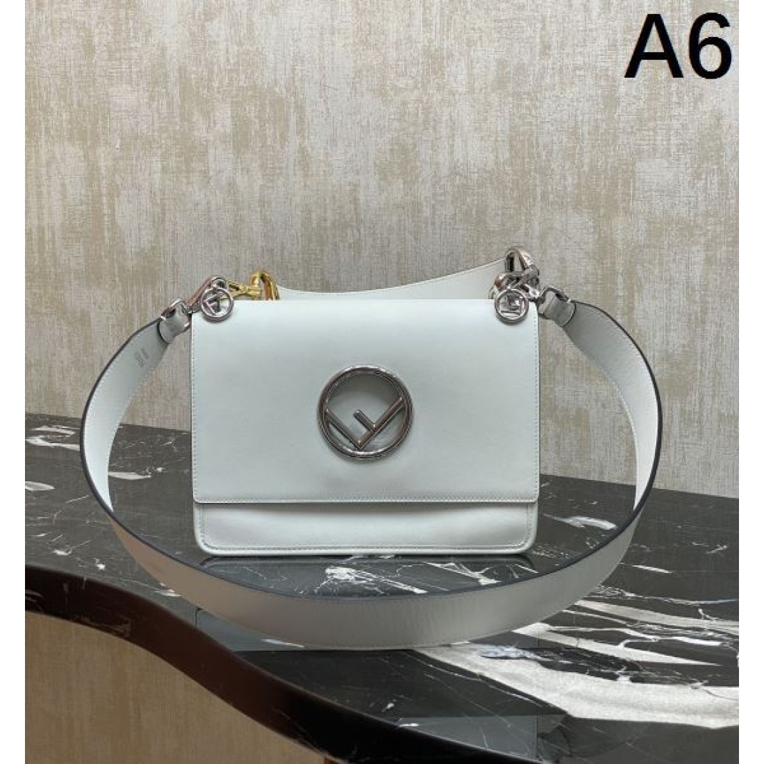 2025SS トートバッグ FENDI フェンデイ ファッション感度の高い - 画像 (7)