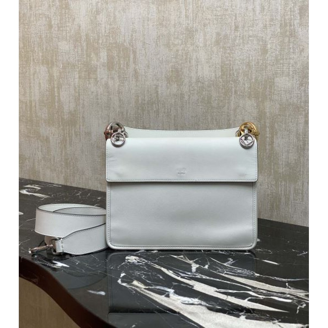 2025SS トートバッグ FENDI フェンデイ ファッション感度の高い - 画像 (8)